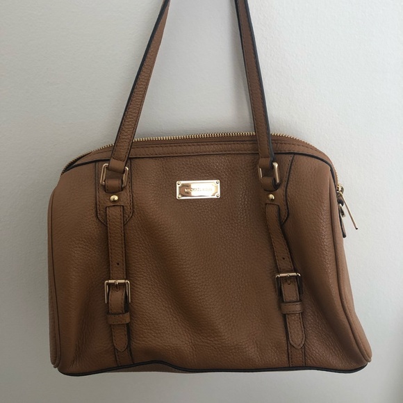 Brand New Michael Kors Purse - Picture 1 of 6